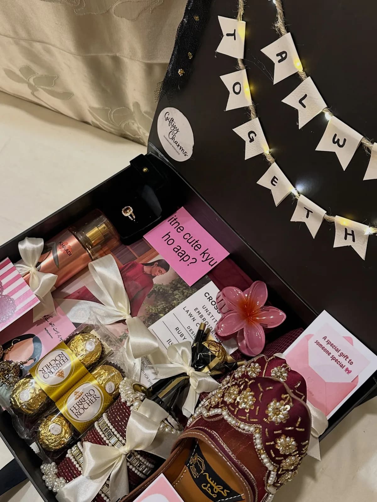 Premium Anniversary Gift — 4